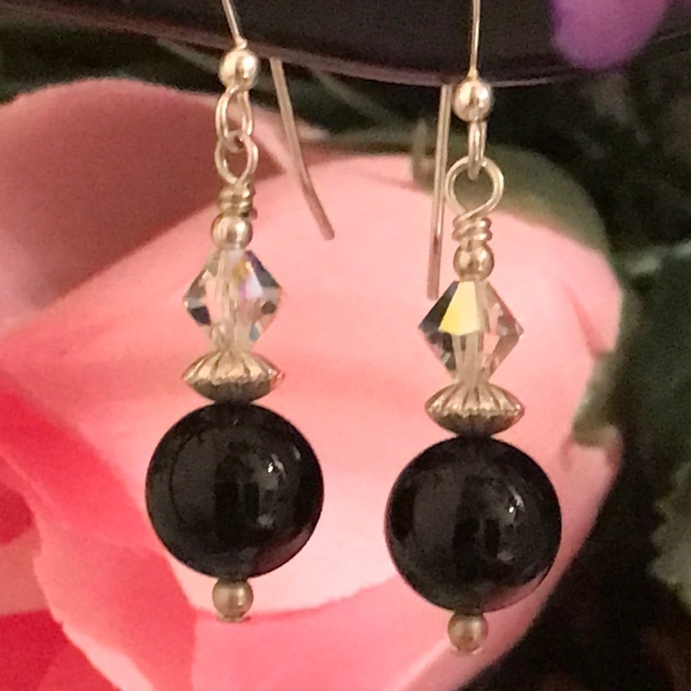 🔥ON SALE🔥3/$30🔥 💖 LA Design💖Handmade Earrings